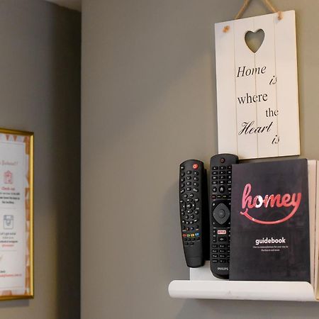 Chic Accommodation With Breathtaking Views Over Calea Victoriei - Your Central Heaven Bukareszt Zewnętrze zdjęcie