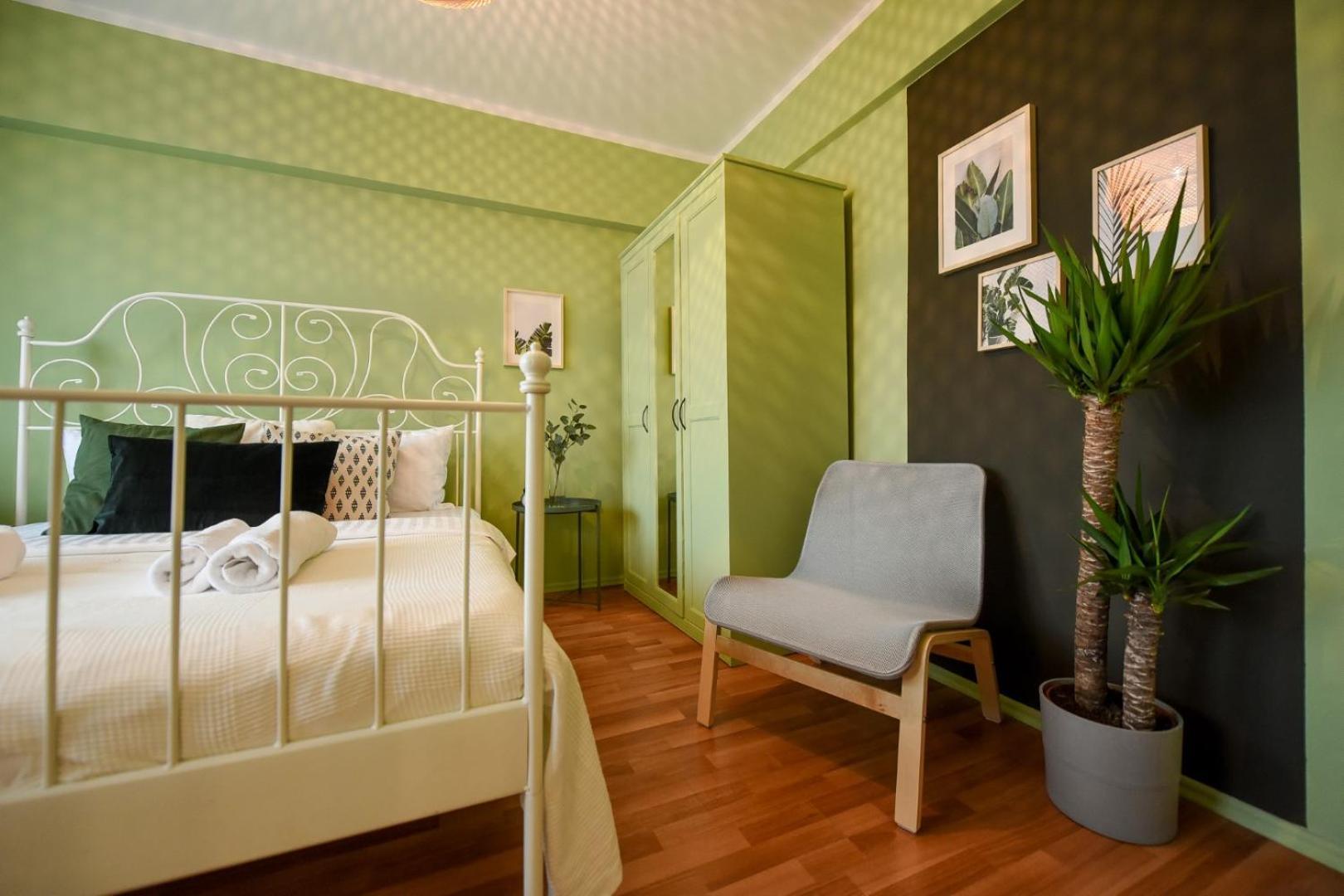 Chic Accommodation With Breathtaking Views Over Calea Victoriei - Your Central Heaven Bukareszt Pokój zdjęcie