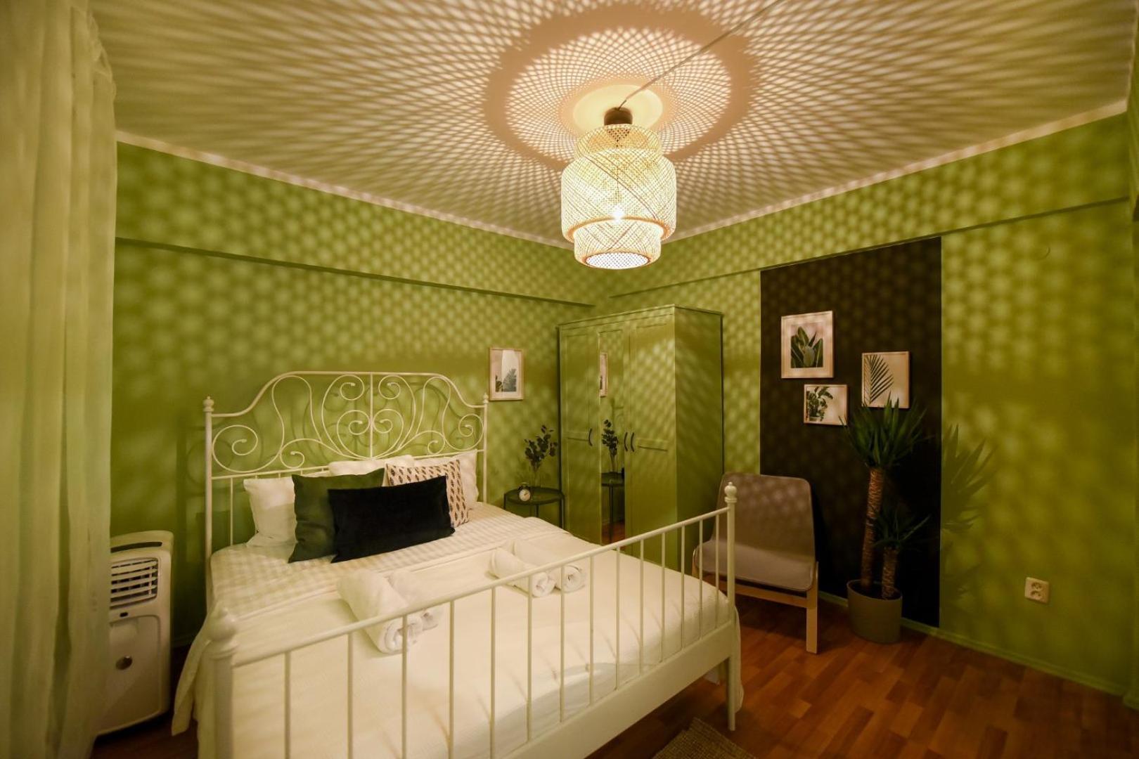 Chic Accommodation With Breathtaking Views Over Calea Victoriei - Your Central Heaven Bukareszt Pokój zdjęcie